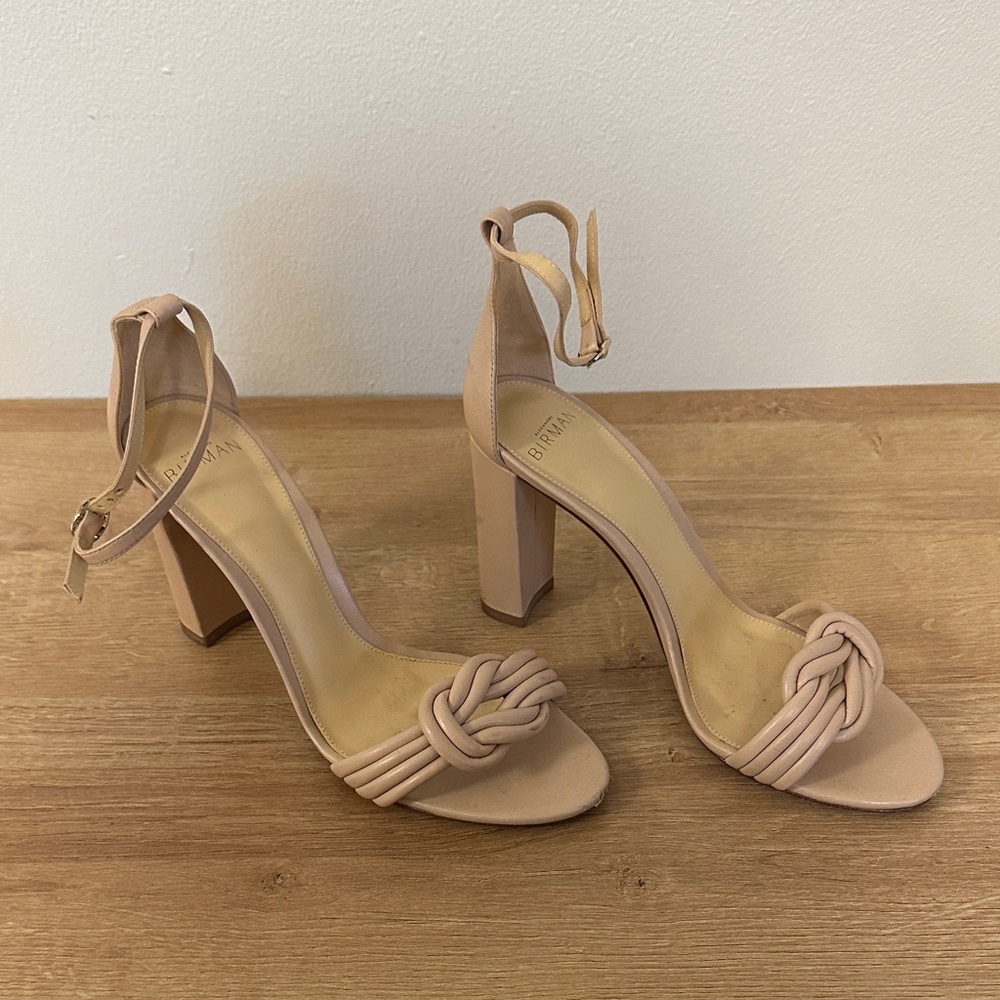 EUC Alexandre Birman Vicky 90 Knotted Leather Block Heel Sandals Light Sand